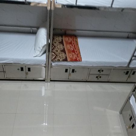 One Step Hostel Bombaj Zewnętrze zdjęcie
